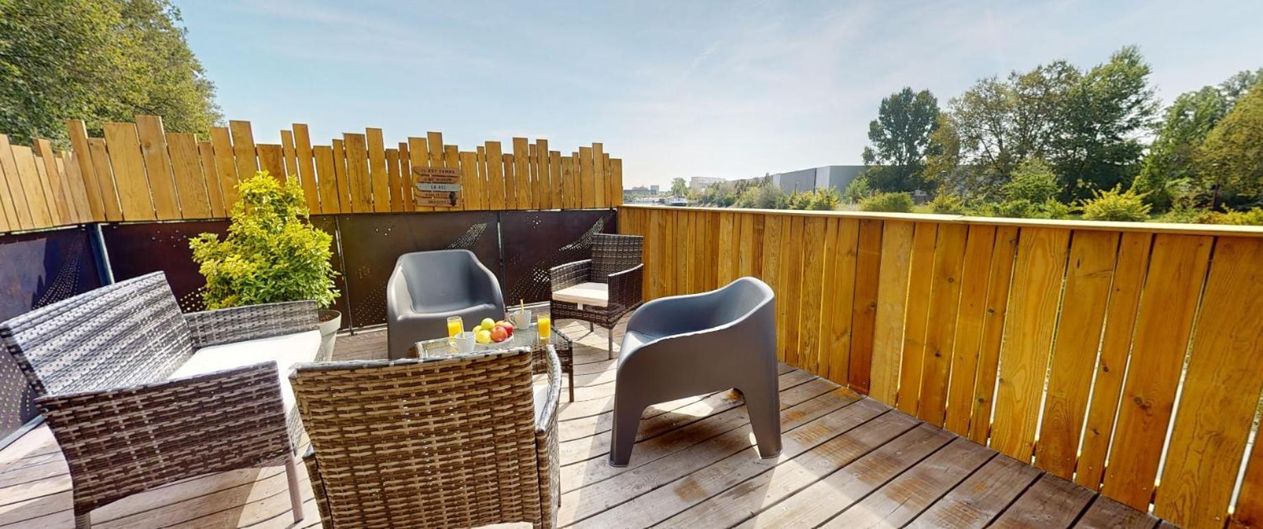 Apartmán La Peniche De Fabrice Avec Jacuzzi Privatif Štrasburk Exteriér fotografie